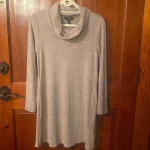 BEAUTIFUL AGB DRESS SIZE SMALL